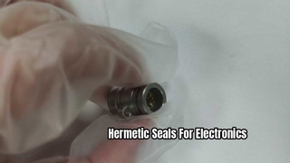 ガラス対金属シール 10 ピンフィードスルー