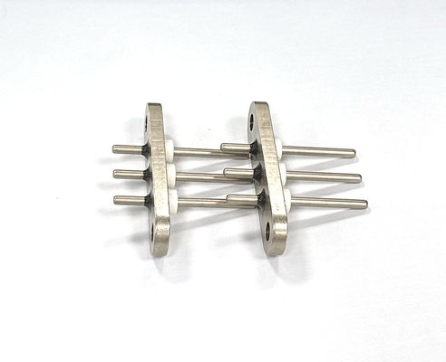 品質  IATF Hermetic Single Seal Terminals Electroless Nickel Plated Rated Current 30A 工場