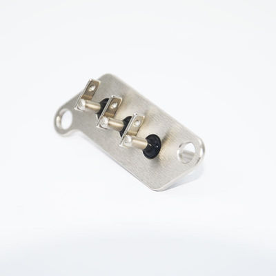 ODM ヘルメティックEVコネクタ 電圧 500V 45 鋼 安全 効率