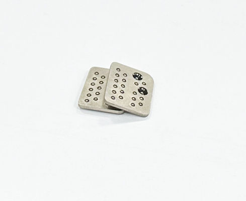 キャベルのヘルメティックフィードスルーコネクタ 電気のないニッケル 0.5mm-3.2mm