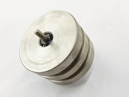 設置螺旋式ヘルメティックフィードスルーコネクタ 温度評価 -70°C~300°C