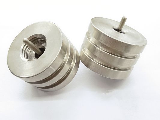 設置螺旋式ヘルメティックフィードスルーコネクタ 温度評価 -70°C~300°C