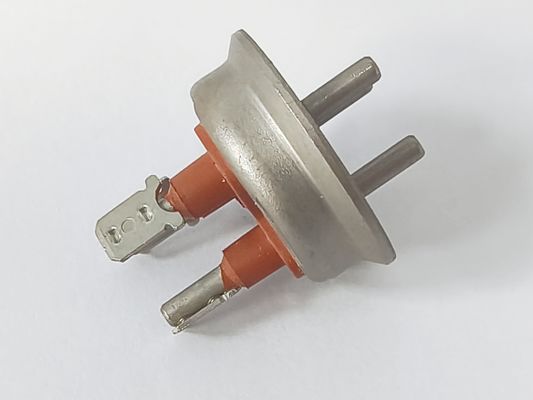4J28 冷蔵庫コンプレッサー端末,回転電圧 200V~400V 電流 20A~30A