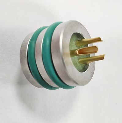 密閉式シールコネクタ 45 鋼類 100A 300A 220V から 600V 電気のないニッケルガラス隔熱