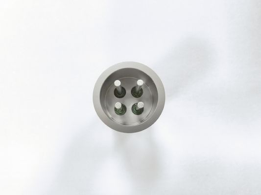 極度の温度に対応する螺旋式マウント付き,電気のないニッケル付ヘルメティックヘッダ