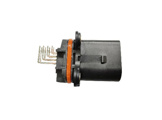 20V AC/DC 定位電圧 PBT 隔熱抵抗 100MΩ Min のヘルメティック接続器