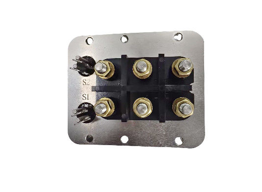 220V 30A-300A スクロールタイプ 電気機器用の無電化ニッケル塗装接続端板