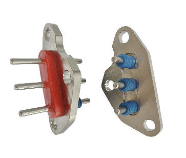 ボルトを設置した -70C~300C ヘルメティック・コンプレッサー端末 10A-30A 72V-810V