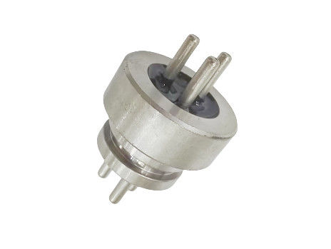 モントリングスクリューコアコラム ヘルメティックフィードスルーコネクタ 0.5mm-3.2mm 温度 -70.Cから300.C