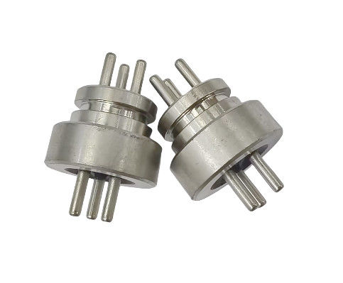 モントリングスクリューコアコラム ヘルメティックフィードスルーコネクタ 0.5mm-3.2mm 温度 -70.Cから300.C