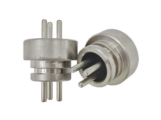 モントリングスクリューコアコラム ヘルメティックフィードスルーコネクタ 0.5mm-3.2mm 温度 -70.Cから300.C