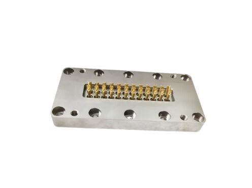 漏れ試験 3MPa N2 ガラスの金属密封器で 認証され RoHS に準拠する耐久性のある部品 産業用アプリケーション