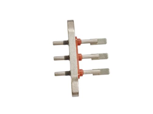 介電強度 2000VAC 電気自動車の連結器 電気供給と隔離のための3つの連絡先を提供する